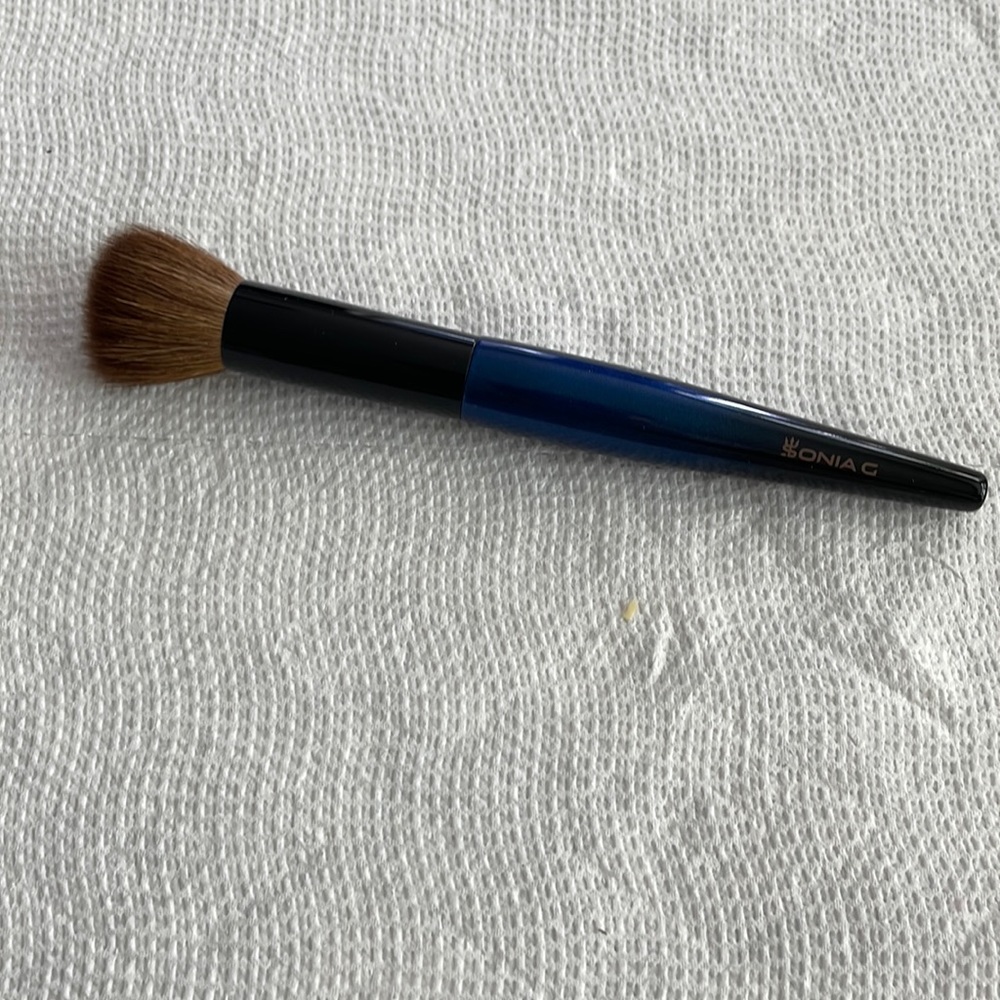 Sonia G Smooth Buffer Authentic Brush Blue Makeup
